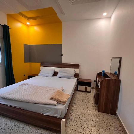 Smb-Gn Residence Lambandji - Electricite Et Wifi H24 Conakry Exteriér fotografie