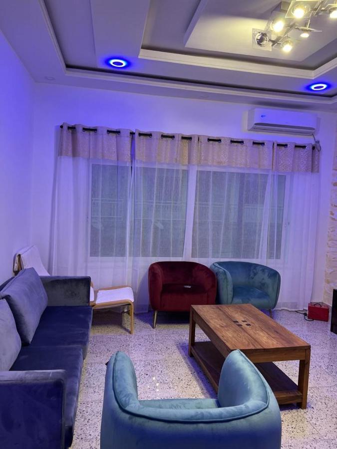 Smb-Gn Residence Lambandji - Electricite Et Wifi H24 Conakry Exteriér fotografie
