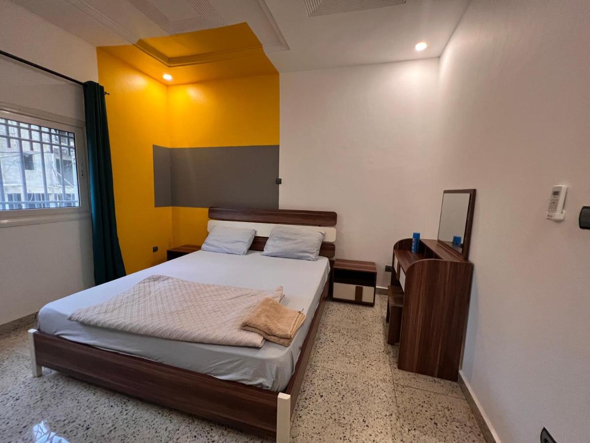 Smb-Gn Residence Lambandji - Electricite Et Wifi H24 Conakry Exteriér fotografie